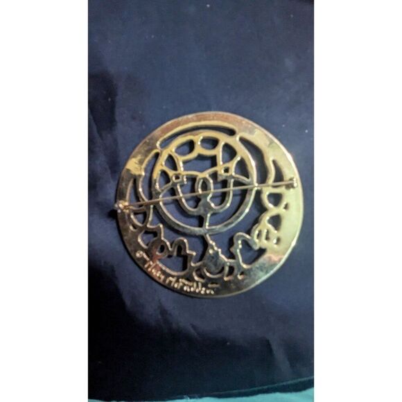 Mary McFadden Gold Celtic Knot Vintage Brooch Pin Jewelry 3” Elegant Costume Des - Picture 7 of 7